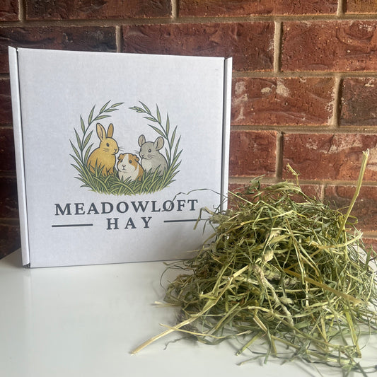 Fresh mixed hay for small pets in Greater Toronto. Including rabbits, bunnies and guinea pigs